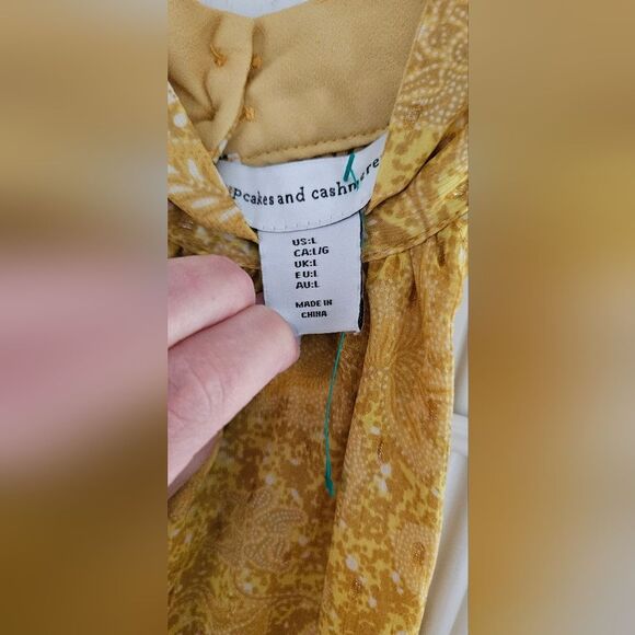 Cupcakes & Cashmere Yellow Floral Sleeveless Top - Picture 6 of 6